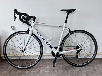 Focus Izalco Race 9.7 - silniční kolo - 2