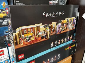 Lego 10292 Byty ze seriálu Přátelé - 2