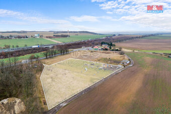 Prodej komerčního pozemku, 7398 m², Ledčice - 2
