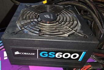 Corsair zdroj GS600 - ND - 2