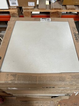 prodám dlažbu Castello rozměr 597x597x8 White V2 - 2