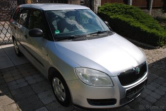 Škoda Fabia 2 kombi 1.4 63kW - klimatizace - ESP - 2