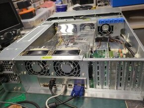 Serverová skříň 3U Supermicro, zdroj 2x 920W - 2