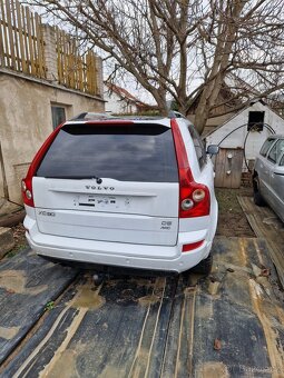 Volvo XC90 - 2