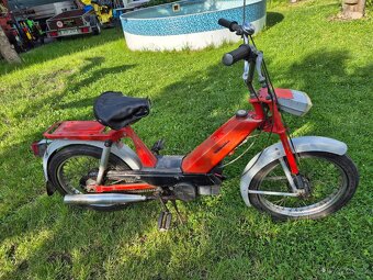 Babetta 207, s kartičkou, červená původní 8. - 2