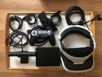 Sony PS4 Slim 500GB + 5 her + PS VR headset - 2