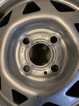 uplne nova rezerva veteran Opel R13 - 2