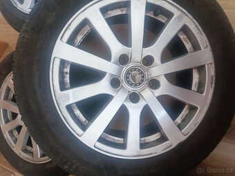 Prodám zimní alu kola 16" – pneu 215/55 R16 H, vzorek 6 mm - 2