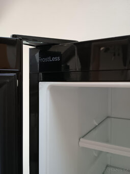 Chladnička s mrazákem Gorenje Simplicity otvírání vlevo - 2