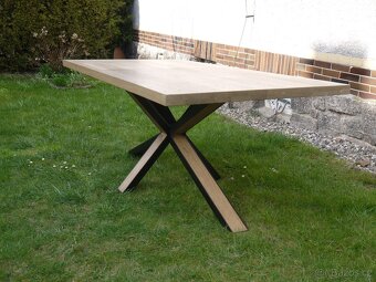 Dubový jídelní stůl - Ovada 250 cm – masivní/kov - 2