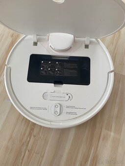 Xiaomi S10 vysavač a mop - 2
