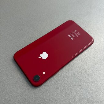 iPhone XR 64GB červený, 12 měsíců záruka - 2