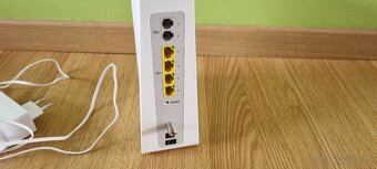 WiFi router modem Compal CH7465LG-LC - 2