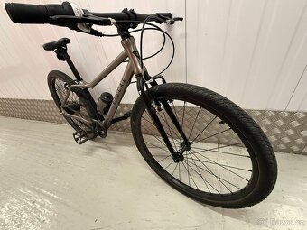 Dětské kolo Rascal 24, Titanium - 2