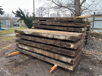 Prodám použité betonové silniční panely 300x100x15 - 2