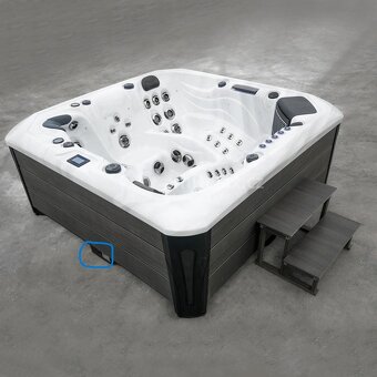 ROZVOZ VÍŘIVEK A SAUN - 2