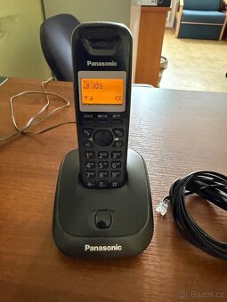 Bezdrátový telefon Panasonic KX-TG2511FX - 2