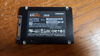 SSD Samsung 870 EVO 250GB - 2