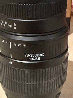 Sigma 70-300mm f/4-5,6 - 2