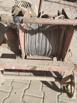 Stavební vrátek - 2