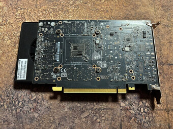 Nvidia Quadro P2000 5GB GDDR5 160-bit - 2