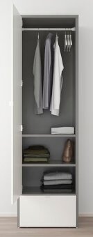 Skříň IKEA VISTHUS – šedá/bílá - 2