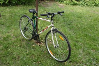 Retro kolo author - 2