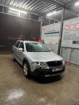 Škoda oktavia 2 scout - 2