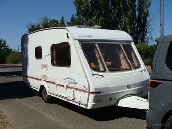 karavan Swift Fairway 460  rok 2004 pojezd - 2