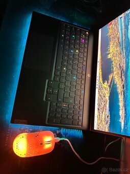 Lenovo Legion 7 RTX 3070 Ryzen 7 32gb ram 1tb ssd 2k 165hz - 2