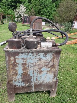 čerpadlo hydraulické štípačka lis - 2