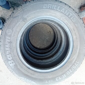 Pneu 175/70 R 13 barum - 2