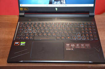 Acer Nitro V 16 Ryzen 7/16GB/SSD 1TB/RTX4060 - 2