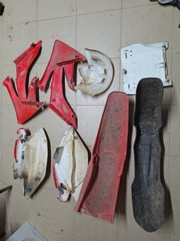 Náhradní díly CRF 250 04/05 - 2