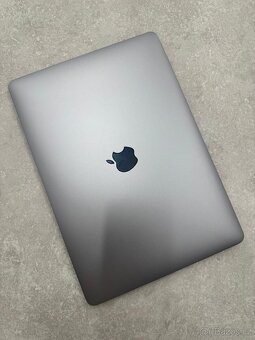 Apple MacBook Air 13,3, M1, v záruce, stav nového - 2