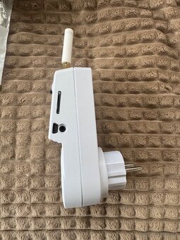 GSM zásuvka TS11 GST - 2