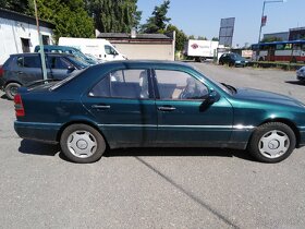 Mercedes Benz C220, 71 940 km, rok 1994 - 2