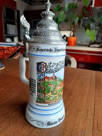 porcelánový pivní korbel , nejstarší pivovar na světě - 2