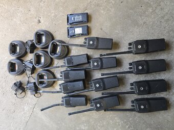 Motorola CP040, CP140, CP340 vysílačka radiostanice - 2