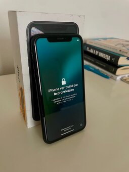 Iphone XR 64GB, černý - 2