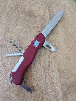 Victorinox Picnicker Red - 2