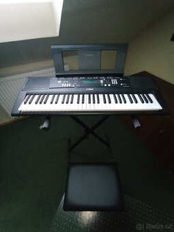 Prodám zcela nové klávesy YAMAHA se stojanem a židlí. - 2