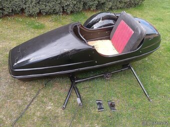 Side - sajda Velorex 562 - 2