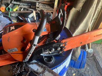 Prodám pilu echo - 2