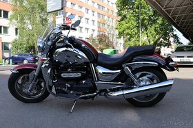 TRIUMPH ROCKET III CLASSIC - 2