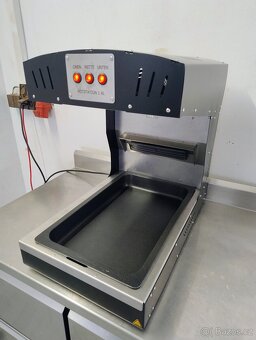 Ohřívač pokrmů, teplý výdej - 2