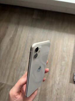 iPhone 11 - 2