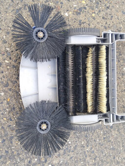 ruční zametací stroj Kranzle - 2