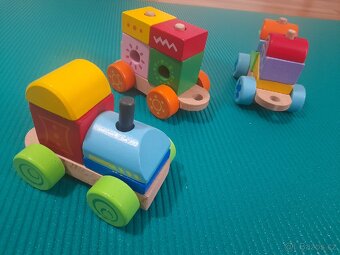 Dřevěný vláček - 2