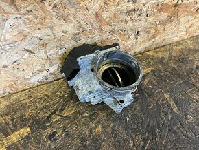 ŠKRTÍCÍ KLAPKA 2.0 TDI/1.9 TDI 03L 128 063 M - 2